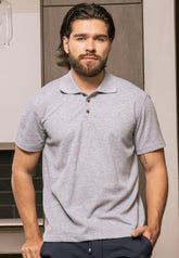 Polo tejida gris clara
